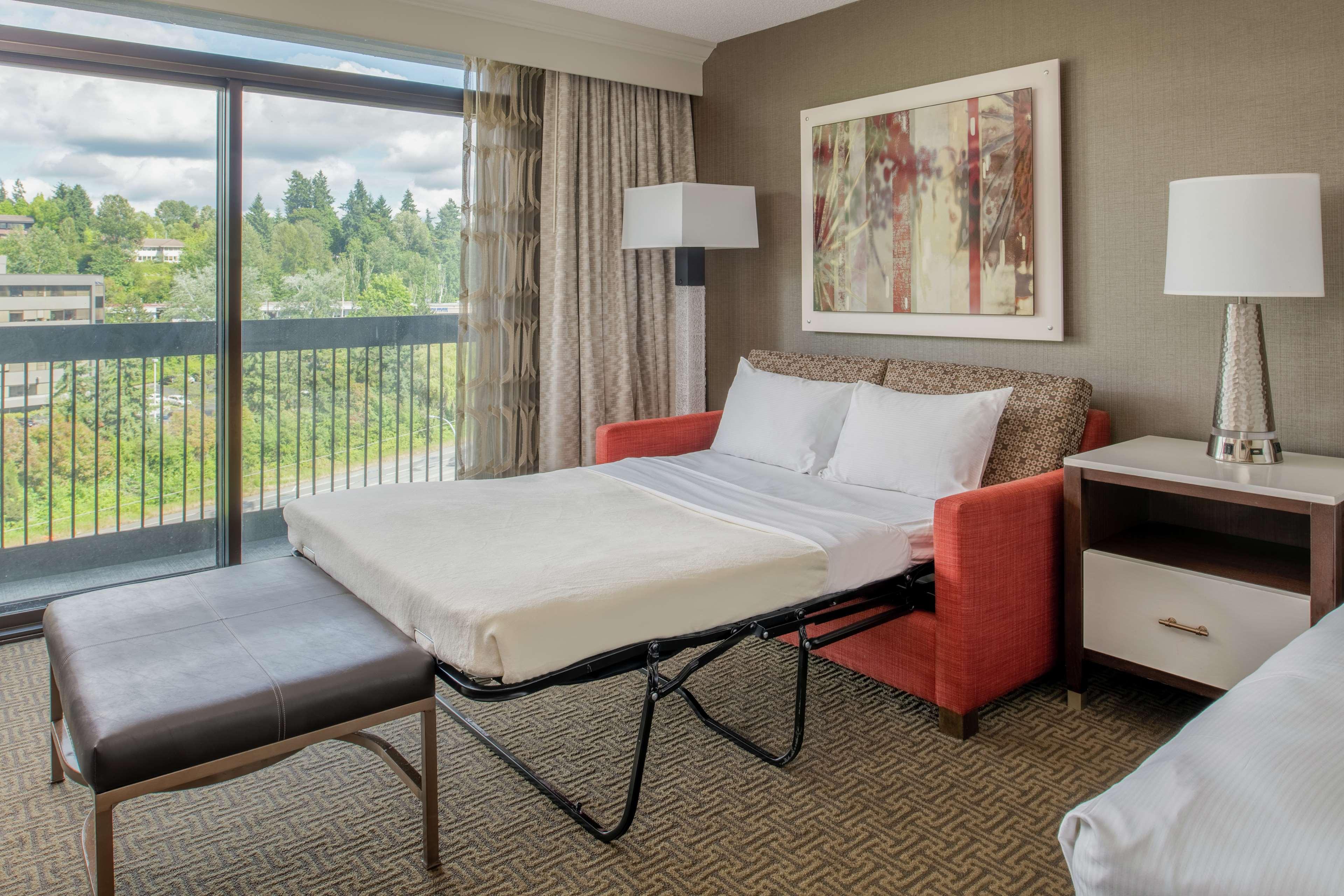 Hotel Hilton Bellevue Esterno foto
